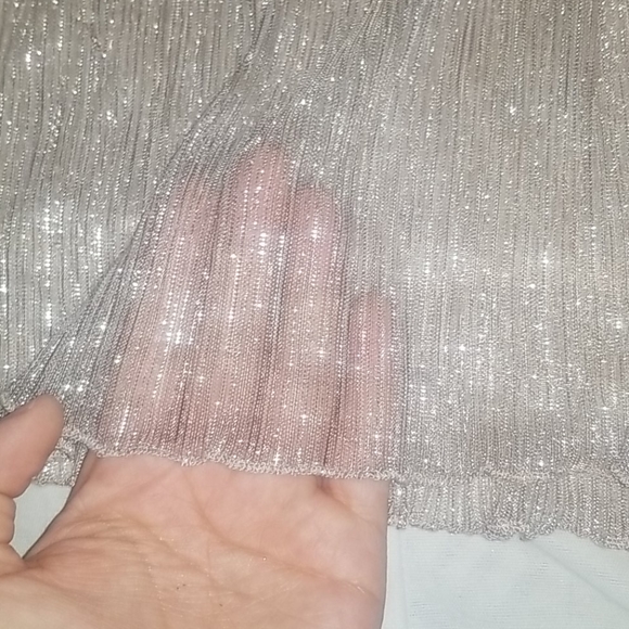 Shirt - Picture 2 of 2